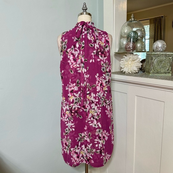 White House Black Market Purple Floral Tie Neck Chiffon Choker Shift Dress 10 - Picture 7 of 11